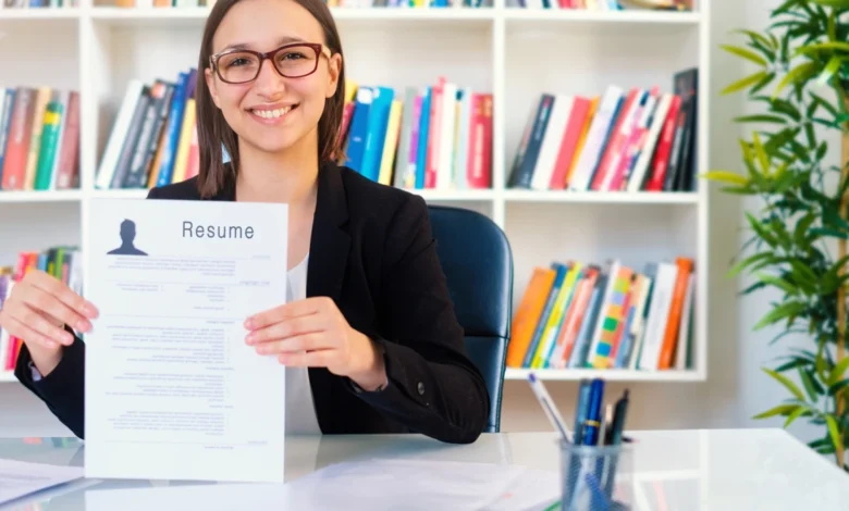 Como incluir informações adicionais no currículo e conquistar o emprego dos seus sonhos