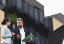 Por que contratar um corretor de imóveis de alto padrão pode transformar sua experiência de compra